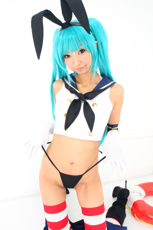 necosmo:  C86夏コミ新作　初音ミク　コスプレROM写真集コスプレROM写真集  ★サンプルページ：http://necoco.net/c86/void/index.html ★タイトル：VOID ★モデル：猫子(ねここ)  ★価　格：￥2,000  ★画像枚数：250枚程度