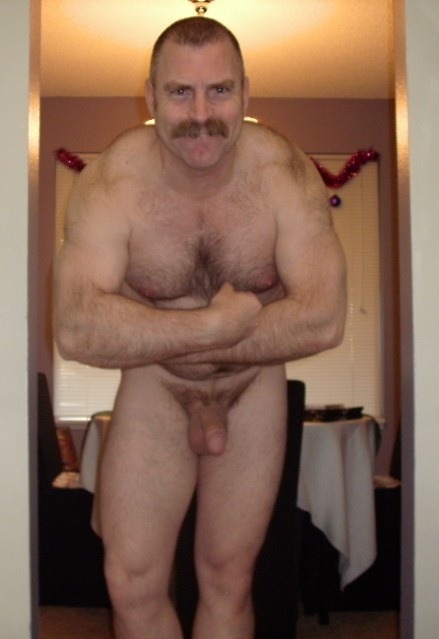 barebearx:  backfur:  Follow www.backfur.tumblr.com for daily updates of FUR  ~~~~~~~~~~~~~~~PLEASE
