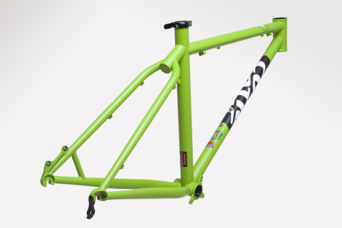 aces5050: Matt Bright Green BFe (by CoticLtd)