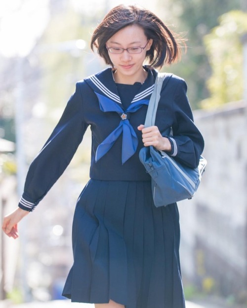 #portrait #photograph #photoshoot #japanese #japaneseview #schooluniform #girl #spring #架空荘 #kakuuso