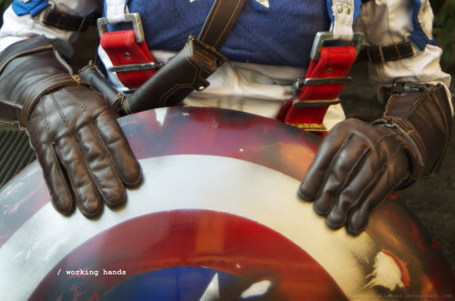 dieselpunkflimflam:  Captain America, by these dangerousladies.