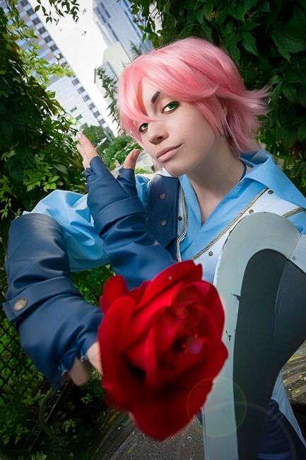  A rose for you  xoxo Inigo&mdash;Photo Taken at PAXPRIME 2014Photographer : Ken (stud