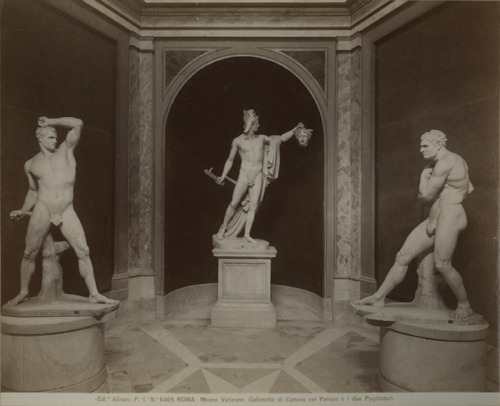 hismarmorealcalm:Fratelli Alinari photograph  Roma  Museo Vaticano Gabinetto di Canova col