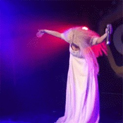 artpoppussy:  Me dancing to Venus: 