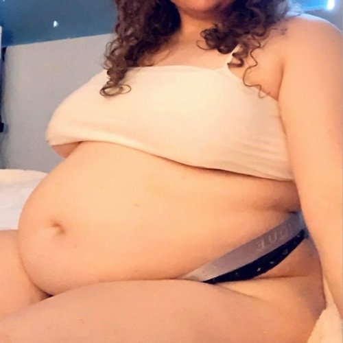 neptitudeplus:Although the waistband of her 2X panties has no more stretch remaining, she’s pretty sure her belly can fit another half-gallon of ice-cream…