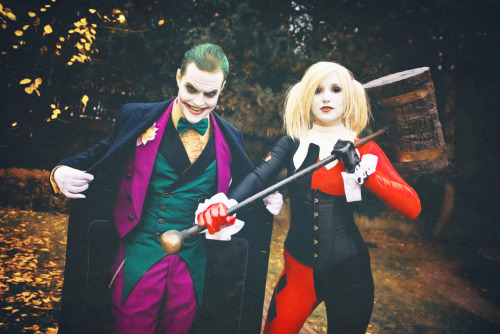 Joker and Harley Quinn - DC ComicsCosplayer: Blockholm cosplayCosplayer: Anthea cosplay  /  tumblr