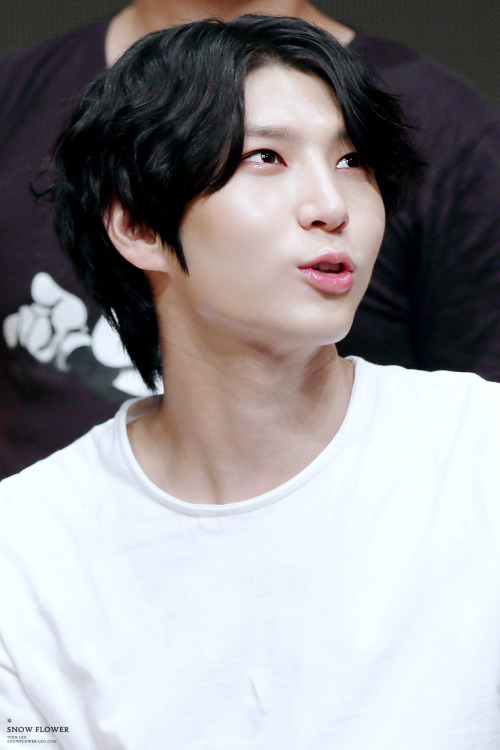 prince-taekwoon:do not edit | © Snow Flower