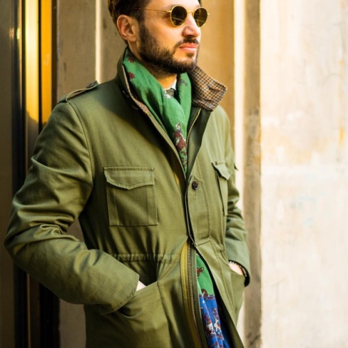 #zarembabespoke #sartorial #fieldjacket with @drakesdiary #scarf and @tbdeyewear #vicuña #sunglasses