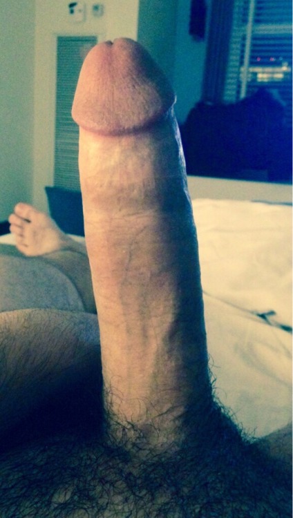 9inchminimum: Show your giant cock to 11,000+ followers! 9inchminimum.tumblr.com/submit submi