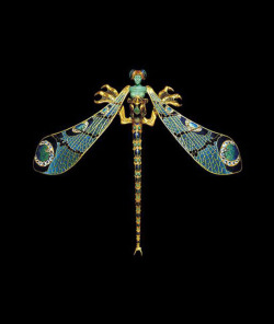 design-is-fine:  René Lalique, Dragonfly – woman corsage ornament, 1897-98. Gold, enamel, chrysoprase, moonstones and diamonds. France.The piece was owned by wealthy Armenian collector Calouste Gulbenkian (in whose museum it now resides) and was worn