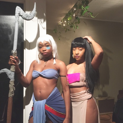 wholelottamani:  some black girl magic with chel and kida this Halloween 💕✨🕸🎃