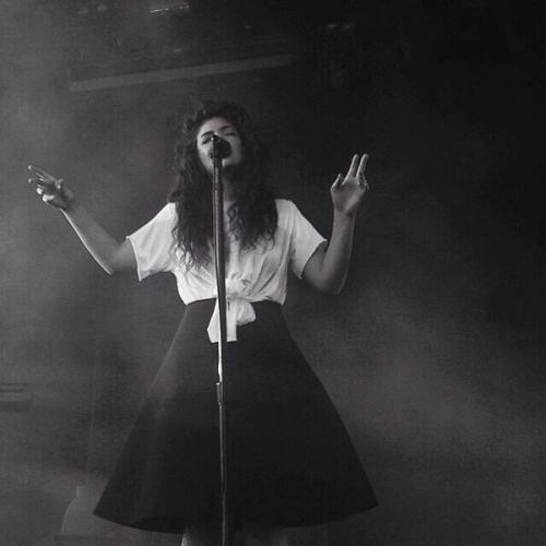 lorde-fans:Lorde in Melbourne at the Laneway festival