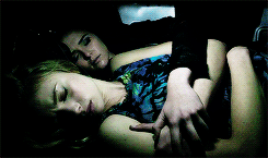  Vampire Academy Meme: [1/3] Friendships Rose & Lissa:”I’m your Dhampir and you’re my Moroi. Done.” 