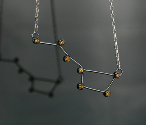 naamahdarling:bestof-etsy:Handmade Constellation Jewelry Belgian boutique Vdeux specializes in metal