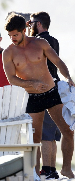 amazingmalenudity:Alex Mytton
