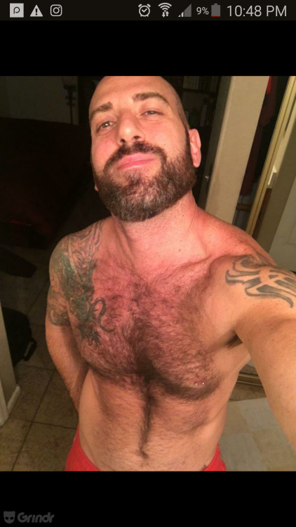 6ariz0na2:Dude from grindr adult photos