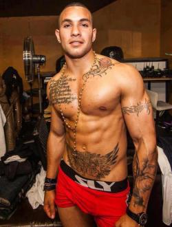 559971:  Hot Latino 