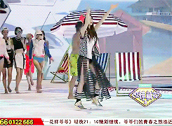 nana dancing and enjoying herself on the runway 