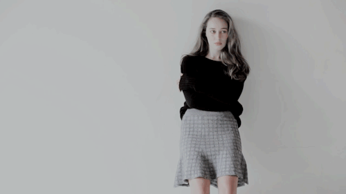 skywalkqrs:  alycia debnam-carey for flaunt magazine