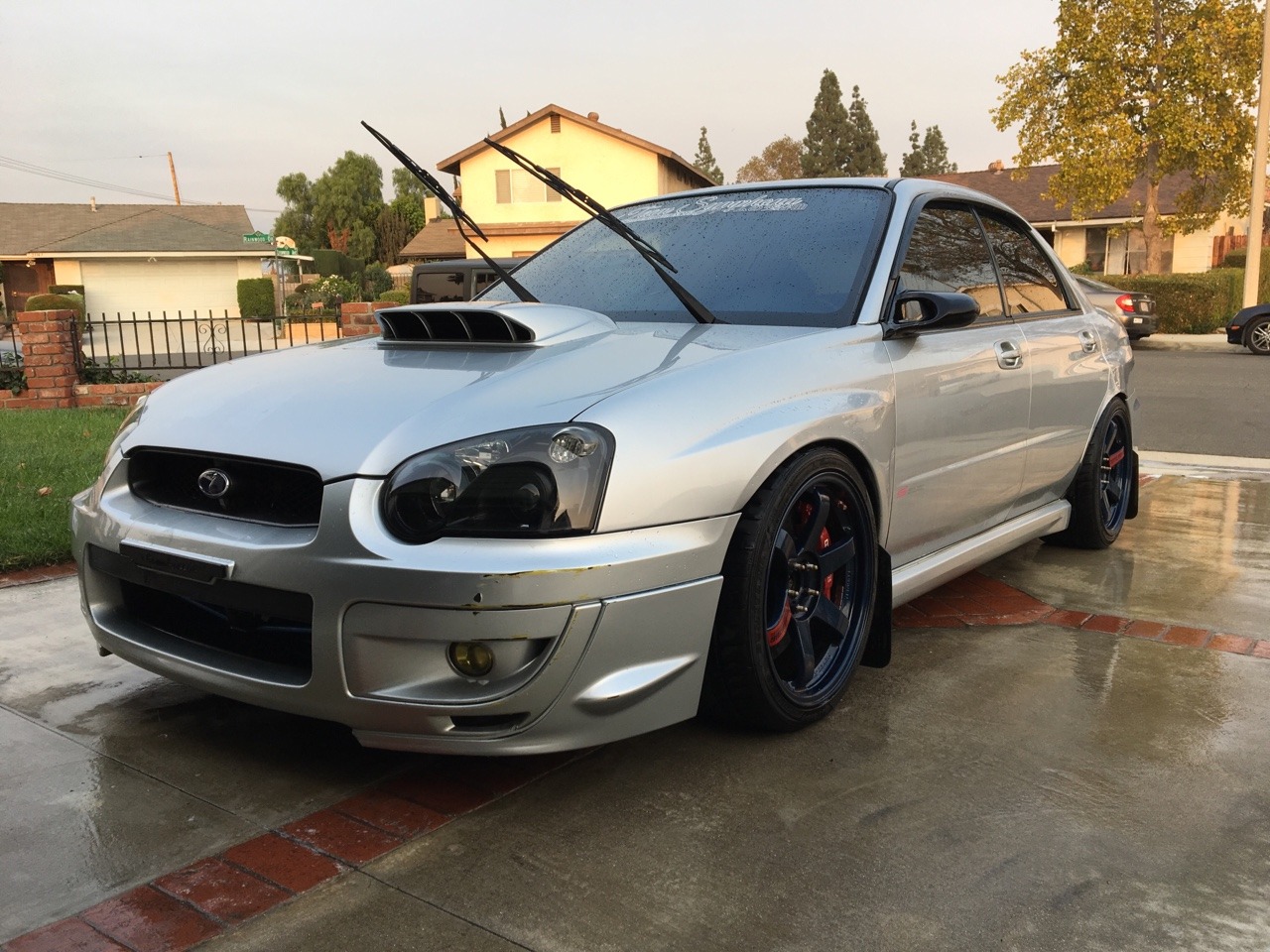 1kuo:  Got the ST40 BBK on. Fresh wash and back to garage queen life until track day. 
