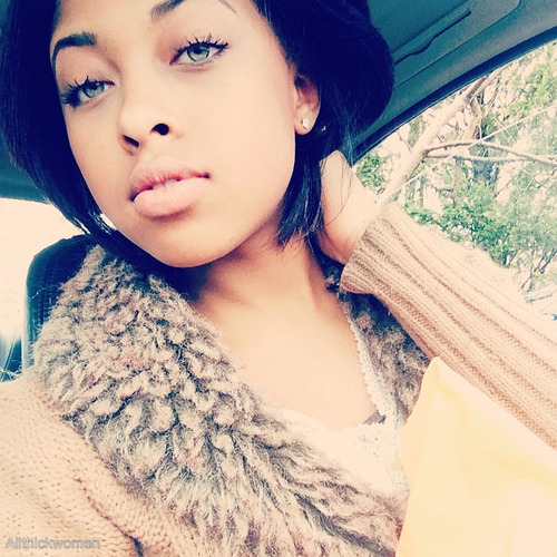 dktastic:  DSLs…. A sexy pair of lips is ALWAYS a good thing.   Love lips