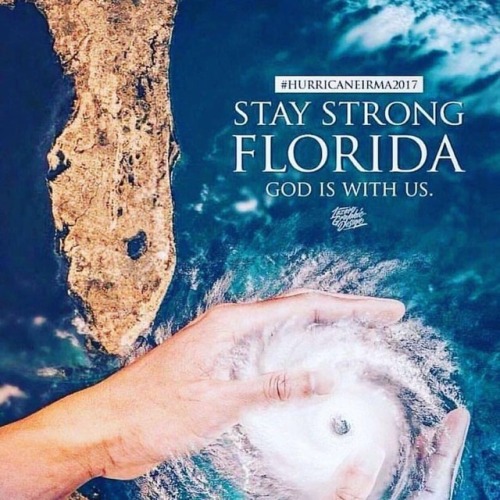 #HurricaneIrma #PrayForFlorida (at Broward County, Florida)
