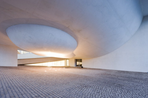 CITE DE L'OCEAN ET DU SURF Architect : Steven Holl Architects associate : Leibar & Seigneurin Lo