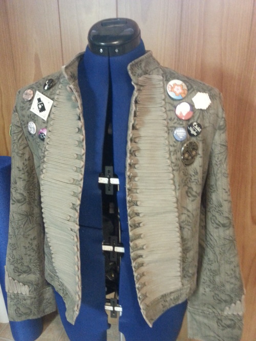 evilsupplyco:luveday:My SteamPUNK jacket is finally taking shape!  The jacket was gifted to me a few