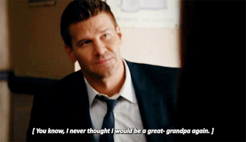becauseyoulovemebb:Episode of the Week (145) - 7x04: The Male in the Mail