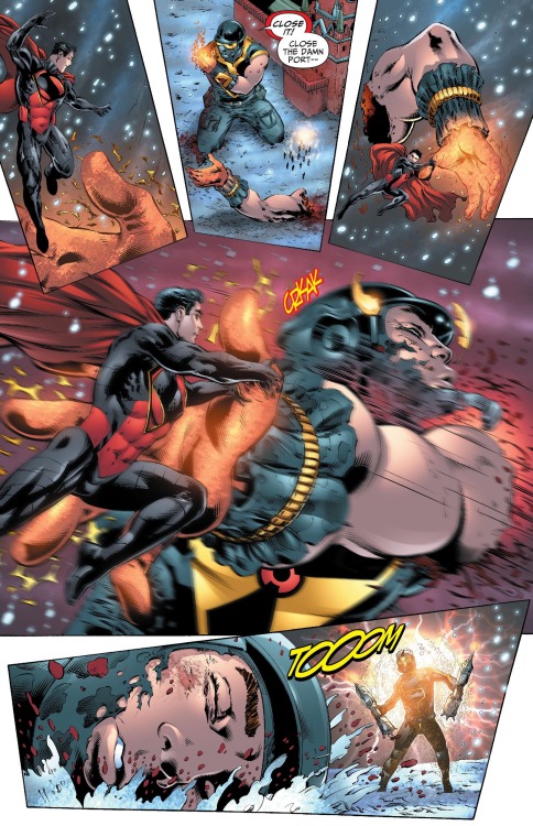 Atom vs. Superman.[from Earth 2 (2012) #21]