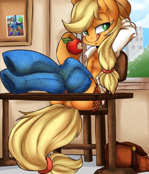 coolmyassholeburnsthings:mlpafterdarkforever:Applejack 1/2/3/4/5/6/7/8/9/10 MLP After Dark  the last one. The breast omg.    I love Apples~ < |D’‘‘‘