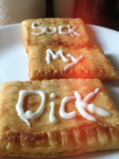 biglup7575:  katie1015:  Daddy wanted something different for breakfast this morning