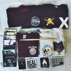 poppunk-and-junk:  I WANT 