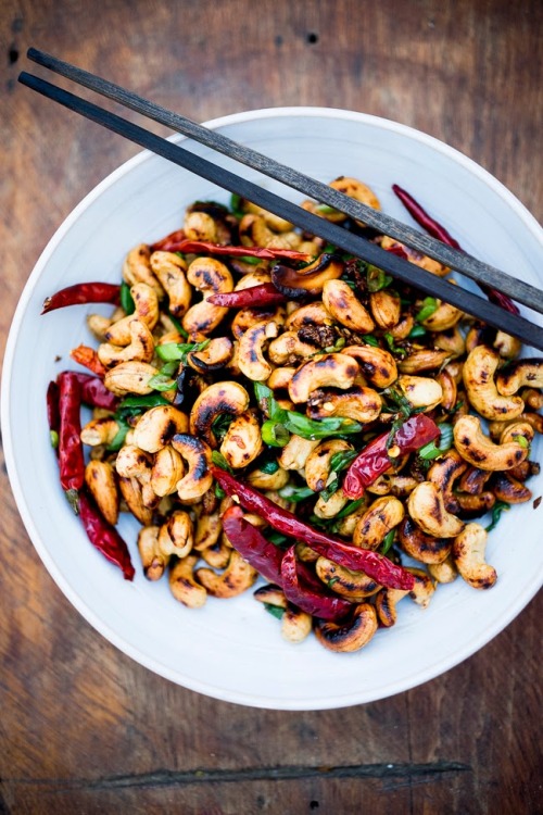 XXX foodffs:  Wok Seared Cashews with ginger, photo