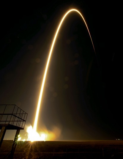 spaceexp:  Long exposure of yesterday’s Soyuz TMA-12M launch from the Baikonur Cosmodrome, Kazakhstan