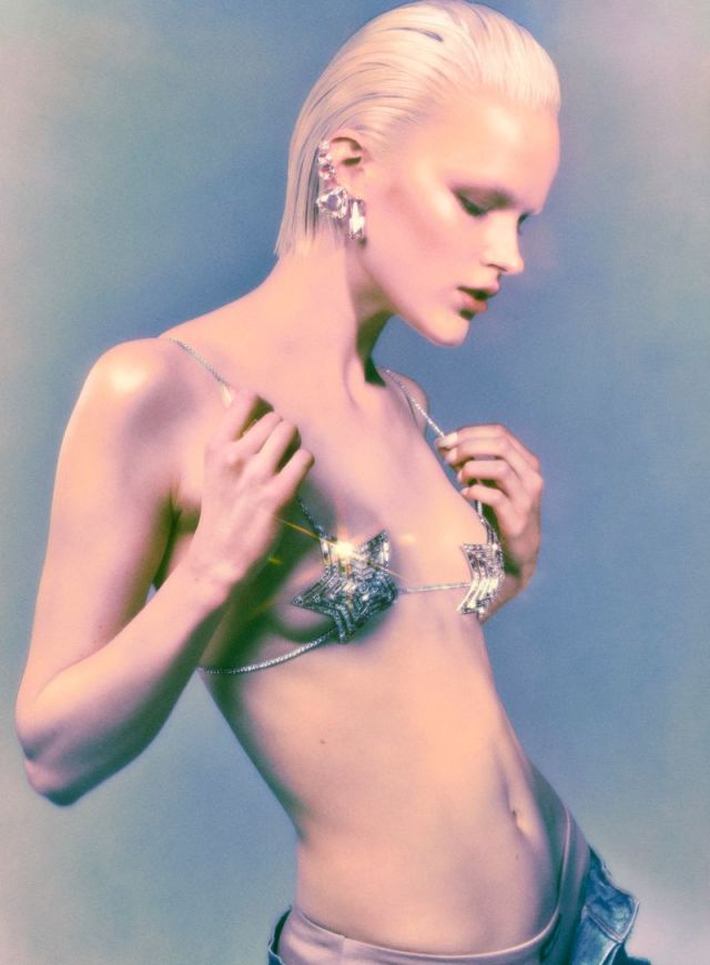 distantvoices:Hannah Motler by Elizaveta Porodina for Vogue France March 2022