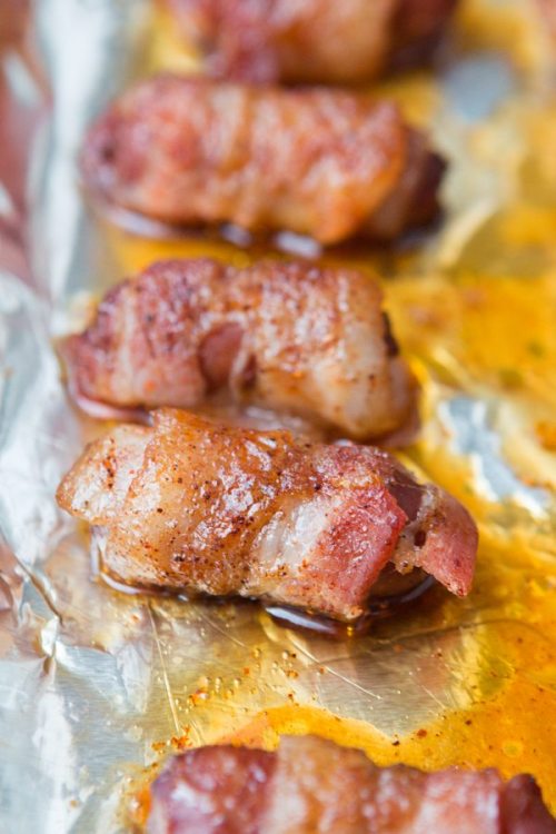 foodffs:  Bacon Wrapped Little Smokies  Really nice recipes. Every hour.   