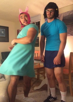rudegyalchina:  mossyoctopus:  My boyfriend and I dressed up as Tina and Louise.TJ Vorian     !!! 