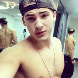 fustevepena:  Teen Wolfs Cody Christian 