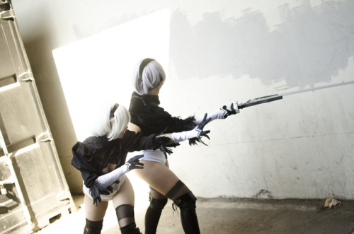 Did a Nier photoshoot with @iricorpse and we choreographed some action.