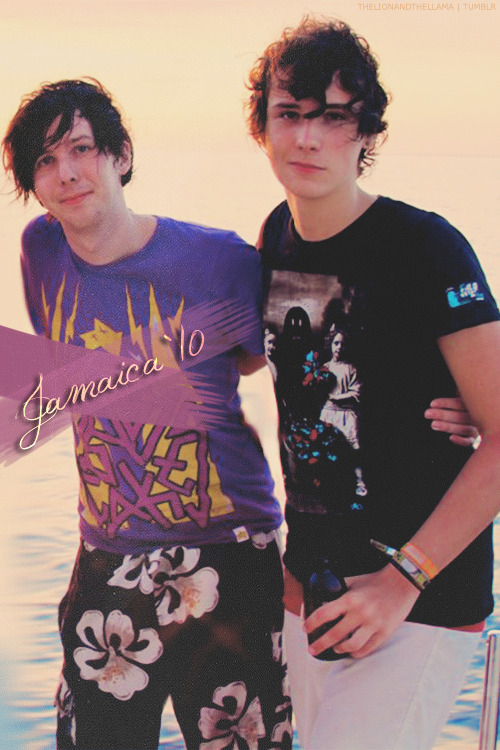 arandomindividual:  phanielhowell:  phanielhowell:  memetacularphantrash:  phanielhowell:  phanielho