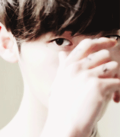 eteru:  Jongsuk for Ceci May 2014 3 / ✿