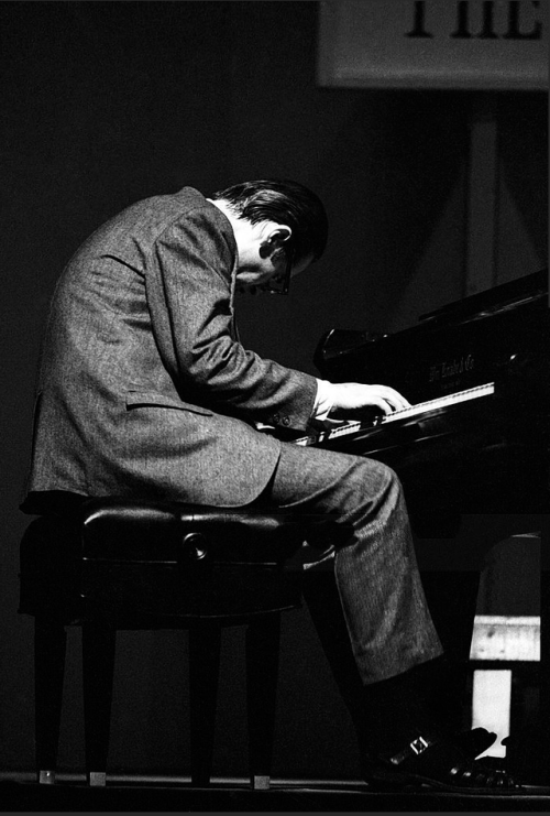 barcarole:Bill Evans performing at the Newport Jazz Festival on July 2, 1967. Photos by Tom Copi.