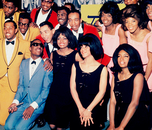  The Temptations, Stevie Wonder,The Miracles, The Supremes and Martha and the Vandellas,