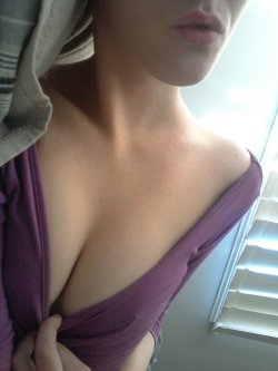 boobsbuttsandsluts:  Stunning anon submission.