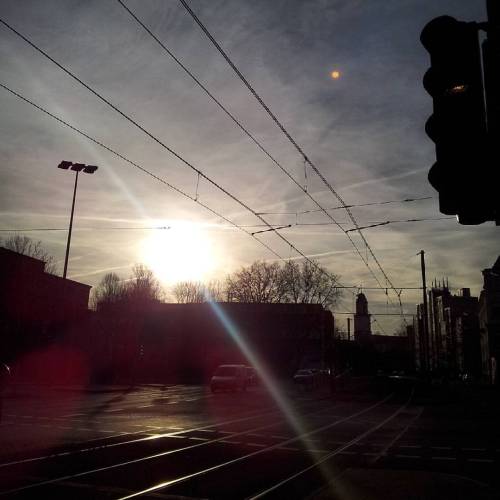 A Nice #backlight View Always Is An Okay Start Into The Day At The #tram Station... 10.12.15 #latergram
