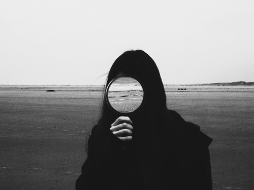 philomena-famulok:  Nowhere   ©Philomena Famulok   series “My Self Is A Construct”     
