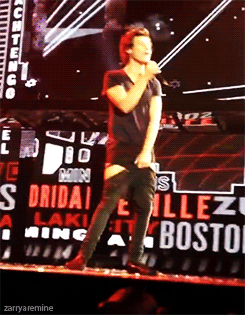 zaynharry:  x 