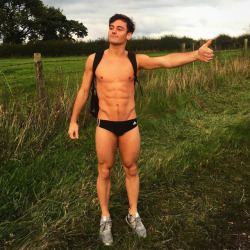 hotfamousmen:  Tom Daley