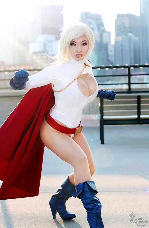 hotcosplaychicks:  Power Girl by the wonderful  by yayacosplay  Check out http://hotcosplaychicks.tumblr.com for